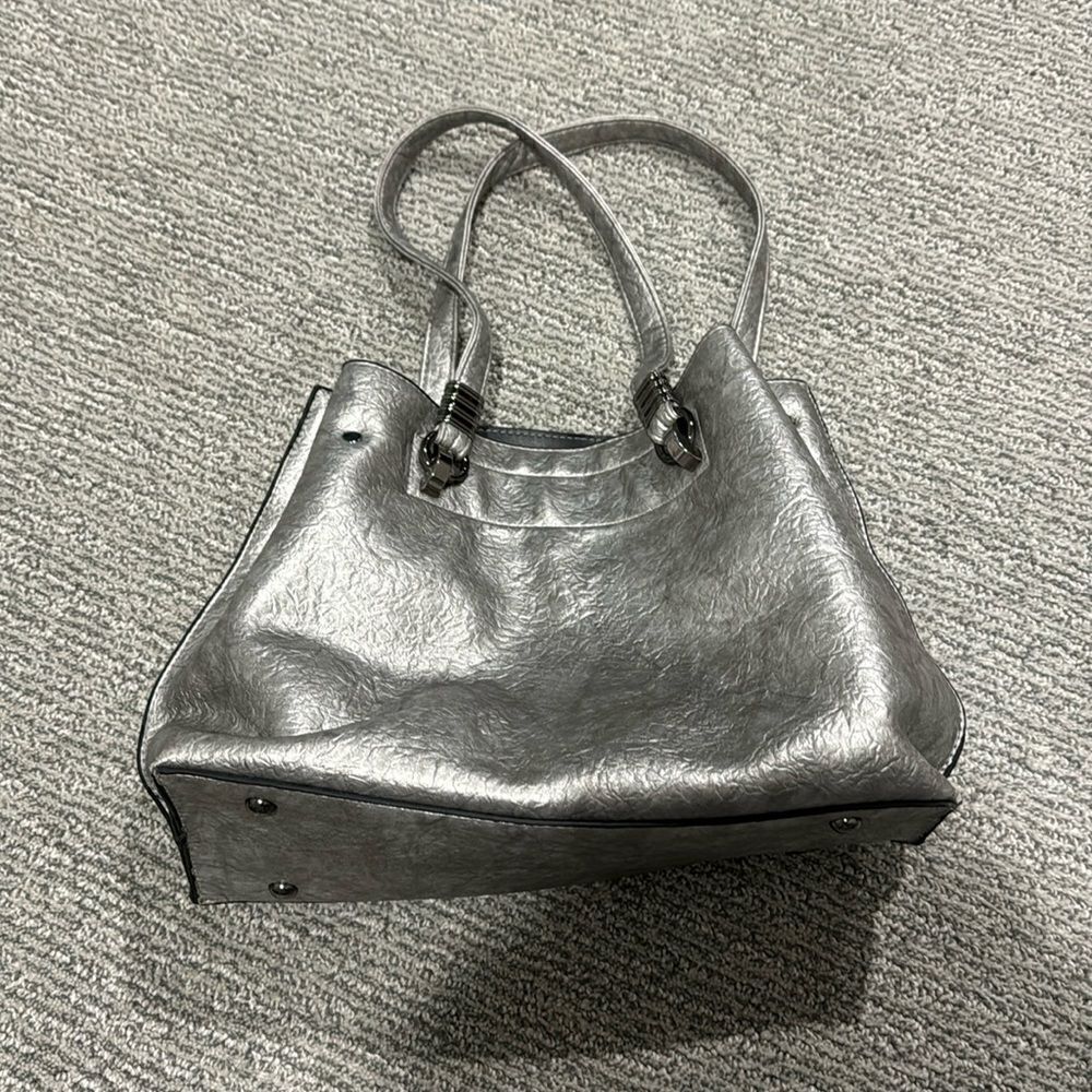 Younne purse 